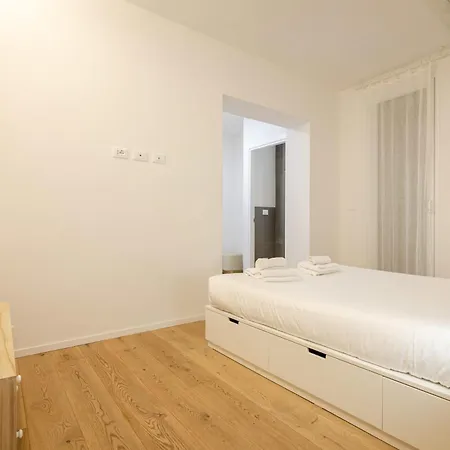 Brand New Flat In The Heart Of City Centre Boloňa