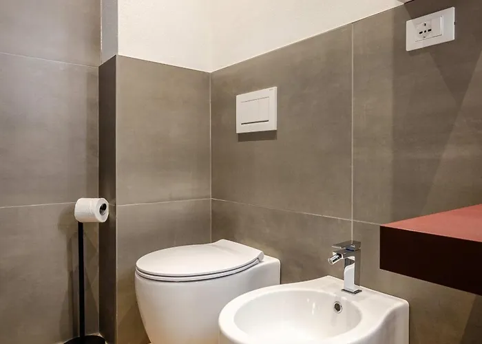 Brand New Flat In The Heart Of City Centre * بولونيا