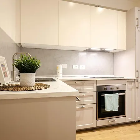 Apartment Brand New Flat In The Heart Of City Centre *