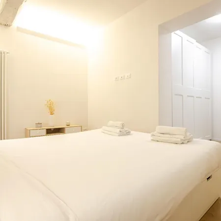 Brand New Flat In The Heart Of City Centre *